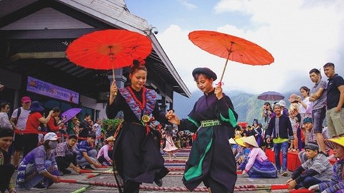 Phát triển du lịch bền vững: góc nhìn từ Sa Pa