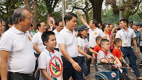 Phó Thủ tướng xuống đường cùng 5.000 người kêu gọi 