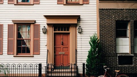 Tuyệt đối không được để những đồ vật này trước cửa nhà, rủi ro liên tiếp, chặn cả tiền tài!