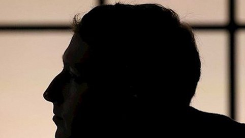 Từng là bạn, những người này đã quay lưng với Mark Zuckerberg