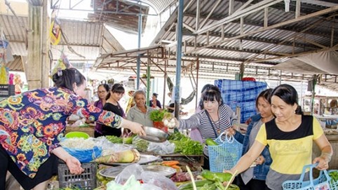 Phụ nữ có vai trò vô cùng quan trọng trong 