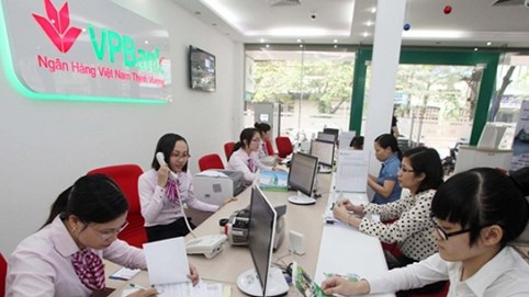 Quỹ ngoại sang tay hàng trăm tỷ cổ phiếu VPBank