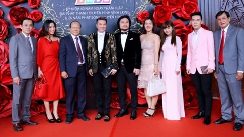 Sao Việt đổ bộ xuống Vĩnh Long mừng kỷ niệm 40 năm thành lập Đài