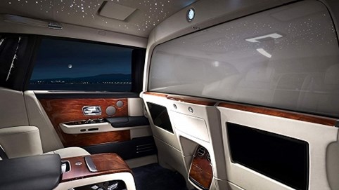 Siêu xe Rolls-Royce Phantom VIII: Bí mật đằng sau khoang lái