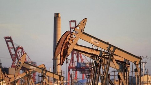 Số giàn khoan dầu của Mỹ thấp nhất trong 80 năm