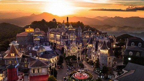 Sun World Ba Na Hills nhận giải thưởng “Công viên chủ đề hàng đầu Việt Nam”