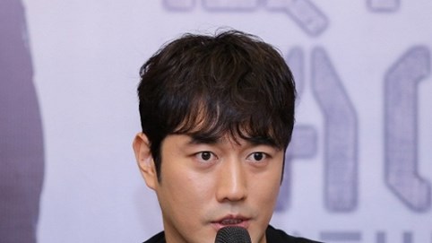 Tài tử xứ Hàn Jo Han Su: 