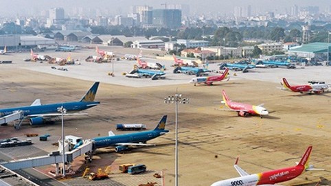 Tăng cường xử phạt các hãng hàng không chậm, hủy chuyến