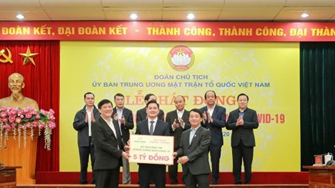 Tập đoàn Hưng Thịnh tài trợ 20 tỷ đồng để chống dịch
