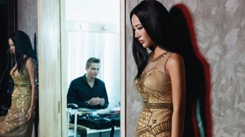 Thật trùng hợp, khi Hà Hồ có “Gửi người yêu cũ” còn Kiko Chan lại “Gửi người tình cũ”