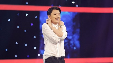 “Thầy giáo mưa” Quang Trung quyết định đổi nghệ danh tại Đấu trường 9+