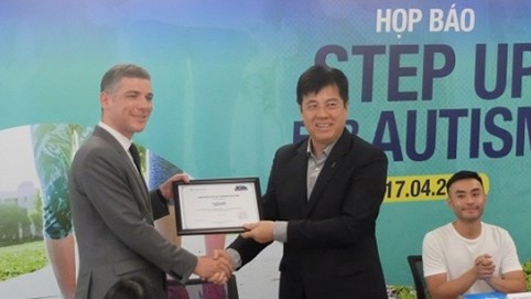 The Steps Challenge 2019: 100 triệu bước chân đồng hành cùng trẻ tự kỷ tại Việt Nam