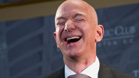 Thị phần điện toán đám mây của Amazon lớn bằng 4 đối thủ kế tiếp cộng lại