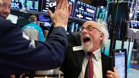 Thị trường châu Á và Mỹ khởi sắc, nền kinh tế có cơ hội phục hồi