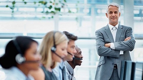 Nghịch lý: Con người thích tự do nhưng chỉ làm việc hiệu quả khi bị giám sát ở môi trường công sở