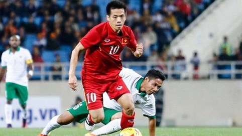 Tiền đạo Văn Quyết - người ghi bàn tung lưới Olympic UAE, là anh rể tương lai của Duy Mạnh