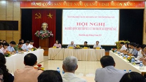 Tổng Bí thư Nguyễn Phú Trọng được giới thiệu bầu giữ chức Chủ tịch nước, nói thế nào cho đúng?