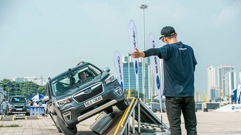Trải nghiệm công nghệ hỗ trợ lái của Subaru