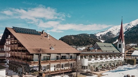 Trải nghiệm khu nghỉ dưỡng: Truy tìm viên kim cương trong 'khoảnh khắc champagne' tại khách sạn Klosterbraü, Austria