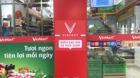 Trạm sạc xe điện VinFast Klara xuất hiện tại hệ thống Vinmart+, hoàn toàn miễn phí