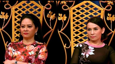 Tranh cãi nảy lửa với Phi Nhung, Đông Đào sợ bị fan của Phi Nhung “chặn đường”