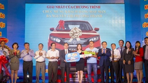 Trao thưởng khách hàng trúng giải Sanest Khánh Hòa - niềm tự hào thương hiệu Việt Nam tại Đăk Lăk