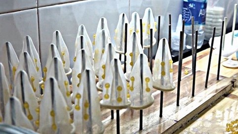 Triệt phá cơ sở sản xuất bao cao su giả