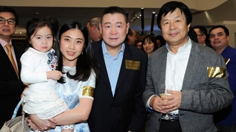 Tỷ phú giàu thứ 4 Hong Kong: Trước khi chia tay tặng người tình 400 triệu USD, nhà cửa, máy bay dùng thoải mái