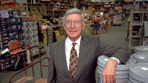 Tỷ phú Mỹ làm từ thiện 90% tài sản gần 6 tỷ USD, ông Trump hưởng lợi