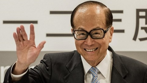 Tỷ phú Trung Quốc đeo đồng hồ 130 USD, đi một đôi giày vài năm