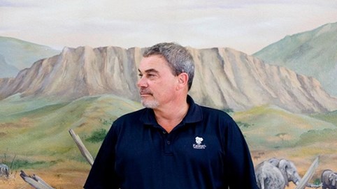 Vay tiền khởi nghiệp tuổi 20: Từ lái xe thuê trở thành ông chủ công viên nước 300 triệu USD