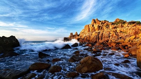 Vẻ đẹp trong trẻo “Tiểu Tây Á” Việt Nam