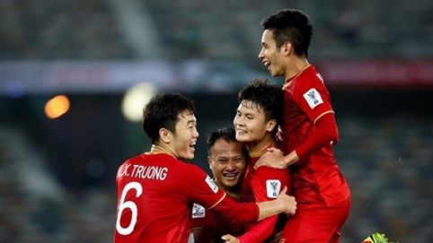 Việt Nam 1-0 Thái Lan: Anh Đức ghi bàn phút cuối cùng, Việt Nam tiến vào chung kết King's Cup