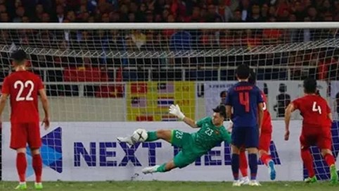 Việt Nam giữ vững ngôi đầu bảng G