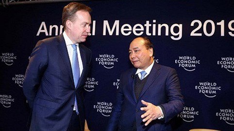 Việt Nam sẽ gây bất ngờ gì cho thế giới trong 5 năm nữa và câu trả lời của Thủ tướng Nguyễn Xuân Phúc