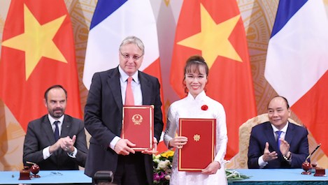 Vietjet mua 50 máy bay trong chuyến thăm của Thủ tướng Pháp