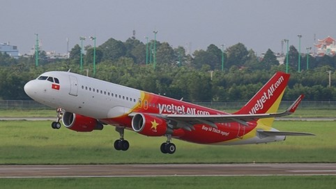 Vietjet thu hơn 3.500 tỷ nhờ bán quyền mua máy bay