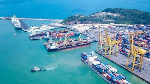 Vinalines nói gì việc cổ phiếu bị hạn chế giao dịch?