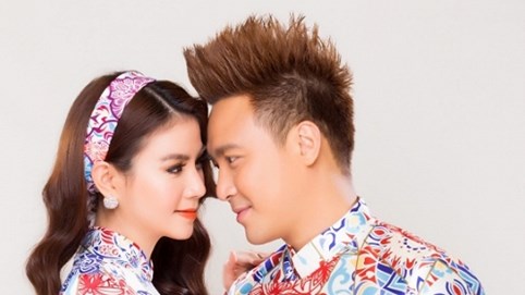 Vợ chồng Kha Ly - Thanh Duy tình tứ chụp áo dài xuân