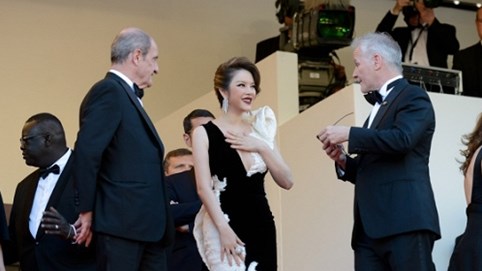 VOGUE - Lý Nhã Kỳ: “Cannes là chốn ươm mầm nghệ thuật”