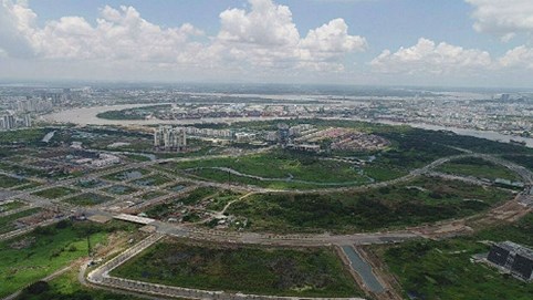 Vòng xoáy trục lợi đất công, nhiều đại gia “tay không bắt giặc”