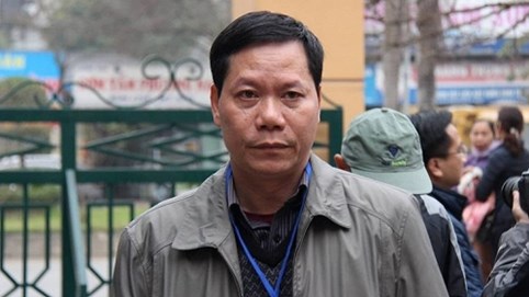 Vụ 9 người chạy thận tử vong ở Hòa Bình: Cựu Giám đốc bệnh viện “dọa” kiện Sở Nội vụ