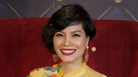 Vũ Cẩm Nhung: 