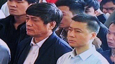 Phan Sào Nam thừa nhận mua hóa đơn để “rửa tiền” thắng bạc, chị họ Đỗ Bích Thủy liên tục bật khóc