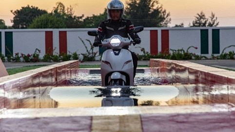 'Xe máy điện tiết kiệm hơn xe xăng 18,5 lần'