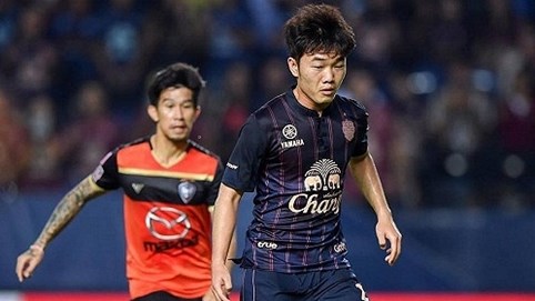 Xuân Trường đá chính trong trận đầu khoác áo Buriram United