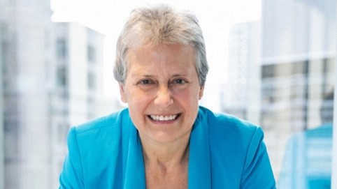 CEO 63 tuổi tạo ra startup gọi đồ ăn được định giá 1,5 tỷ đô