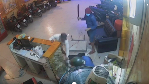 Nam thanh niên bị chém đứt lìa nhiều bộ phận cơ thể: Vì sao chưa khởi tố vụ án?