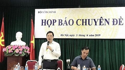 Công khai tên lãnh đạo chậm cổ phần hóa, phạt DN trễ lên sàn
