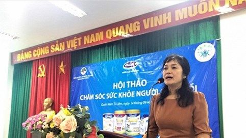 Vinamilk tiếp tục hành trình chăm sóc sức khỏe cho người cao tuổi